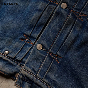 Gilet en jean délavé pour homme, coupe slim, style motard Americana, avec ourlet effiloché, clous argentés, patch USA, double poche poitrine et boutons en laiton - Product Image 5