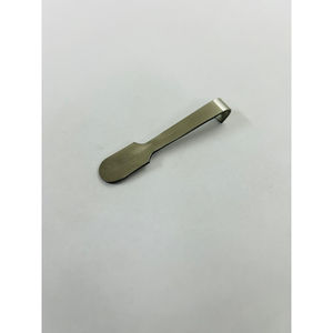 Cuillère compacte pour shilajit, conçue pour une administration intelligente des compléments alimentaires dans une routine quotidienne active. - Product Image 2