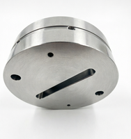Moule d'extrusion Huayi modèle 26 pour barre plate en acier H13 pour cadre de panneau solaire / rail coulissant