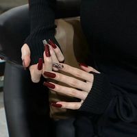 Nouvelle Collection : Ongles en Résine Style Rétro Chic, Motif Feuille Rouge-Brun, Armure Amovible et Lumineuse, Demi-Couverture, 24 Pièces