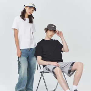 T-shirts en coton peigné personnalisés économiques et de qualité supérieure de 220 g avec impression offset pour les achats groupés et les promotions - Product Image 1