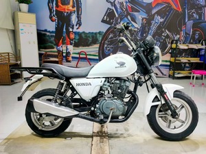 Moto Honda YBR125 d'occasion, modèle japonais, fournie par l'usine - Product Image 5