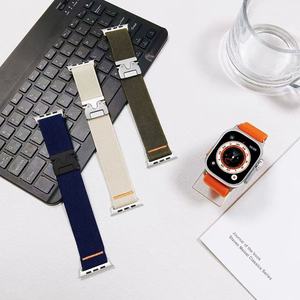 Correa de Silicona para Reloj Apple Watch S10 11 46mm Ultra 49mm SE 44mm con Hebilla Metálica, Venta al Por Mayor de Fábrica - Product Image 2