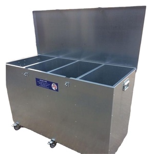 Hochleistungs-Tierfutter behälter aus verzinktem Metall <span class=keywords><strong>3</strong></span> Fächer Zusammen gebaute flache Packung Pferde futter behälter Gehäuse typ - Product Image 1