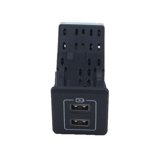 Puerto de Carga USB para Auto 284H3-9FT1A, 12V, Doble Puerto, para Vehículos Nissan, Material ABS - Product Image 2
