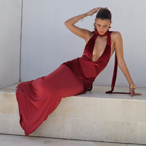 Robe de soirée longue à col halter, dos nu, en satin, pour occasions formelles et banquets - Product Image 1