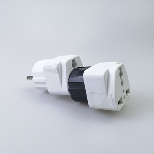 <span class=keywords><strong>Adattatore</strong></span> Standard Europeo <span class=keywords><strong>Britannico</strong></span> Australiano per Uso in Ufficio Caricabatterie per Telefono Cellulare <span class=keywords><strong>Adattatore</strong></span> Multifunzione Prodotto in Cina - Product Image 4