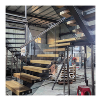 Foshan Moderne Stahlträger-Geradtreppe mit Holzstufen und Glasgeländer für den Innenbereich von Wohnungen, hohe Qualität