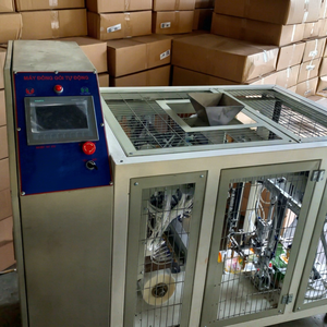 เครื่องบรรจุภัณฑ์แบบอัตโนมัติ TPM-AL02 สำหรับบรรจุซองสำเร็จรูปแบบเส้นตรง ความกว้างถุง 180-300 มม. สำหรับบรรจุผง เม็ด และของเหลว - Product Image 1