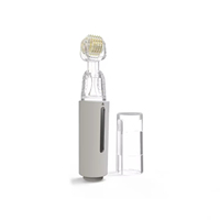 Système avancé de micro-infusion au titane pour l'hydratation de la peau et le traitement repulpant des lèvres