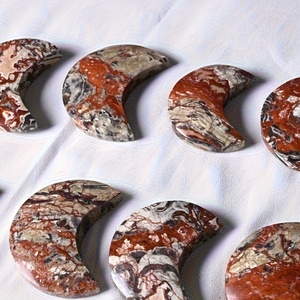 Ornement de lune en agate naturelle poli à la main, pendentif de lune en cristal porte-bonheur, bijoux DIY, décoration d'intérieur, artisanat, vente en gros pour cadeau - Product Image 3