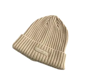 Topi Beanie hangat musim dingin, topi Beanie hangat Logo kustom rajut tebal katun trendi mode netral