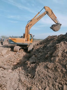 Excavadora de orugas multifunción de Corea Original usada Hyundai 215-9 Motor Yanmar Motor de alta eficiencia en buenas condiciones Venta - Product Image 6