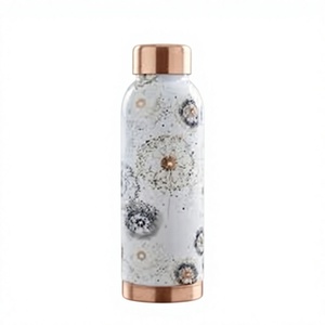 Bouteille d'eau en cuivre à motif floral, gourde de voyage portable, finition mate avec couvercle et base en or rose - Product Image 1