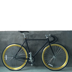 Vélo à pignon <span class=keywords><strong>fixe</strong></span> de style nouveau avec cadre en acier Hi-ten OEM 700C et transmission par courroie - Product Image 1