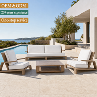 Meubles d'extérieur commerciaux avec table basse, repose-pieds, hôtel, resort, patio, luxe, coussins profonds durables, ensemble de canapés d'extérieur en teck