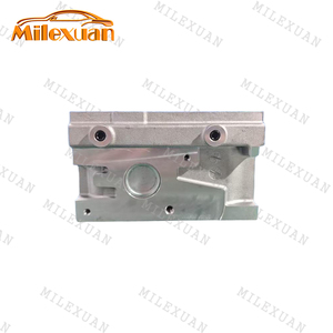908739/908839 Conjunto de Cabeza de Cilindro CLHA CLHB para Motor Diésel Audi A1 A3 Q2 /VW Golf / Passat/Tiguan/Touran/Seat /Skoda 1.6 TDI - Product Image 4