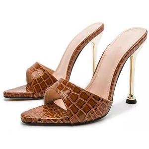 Sandalias de Tacón Alto con Punta Abierta y Estampado de Serpiente, Tacones Finos a la Moda Europea y Americana para Mujer - Product Image 3