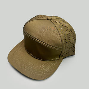 Gorra Snapback Deportiva de Hip Hop Personalizada con 6 Paneles, Perforaciones Láser, Visera Plana, Resistente al Agua, con Logotipo Personalizado - Product Image 6