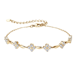 Elegant Exquisite S925 <b>Silver</b> <b>Charm</b> <b>Bracelet</b> Women High-End Vintage Four-Leaf Clover/Fashionable Versatile Moissanite Brilliant - Product Image 1