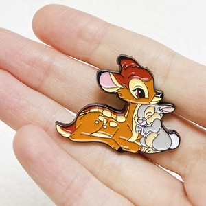 शांत अमेरिकी गर्म नायक एनमेल एनीमे पिन कोस्प्ले एनीमे चरित्र ब्रोच - Product Image 4