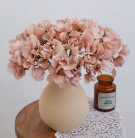 Bunga Hydrangea Buatan Sentuhan Realistis Warna Dusty Rose yang Indah untuk Pernikahan