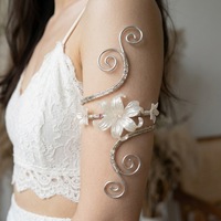 Bracelet manchette floral féerique pour le bras, accessoires de cosplay Renaissance et Halloween, cadeau pour elle, bracelet manchette fleur de fée