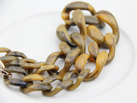 Collier Ras-du-Cou Chunky en Chaîne Longue Acrylique Marbrée de Couleur Résine Plastique Mode Punk pour Femmes Bijoux