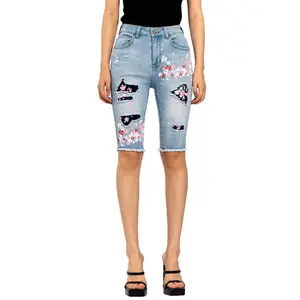Pantaloncini di Jeans Skinny a cinque punti con toppa floreale con lavaggio leggero personalizzato da donna alla moda per ragazze estive