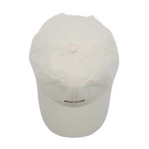 หมวกเบสบอลปักโลโก้ 6 แผง OEM แบบไม่เสริมโครงสร้าง สีเบจ สำหรับผู้ชายและผู้หญิง ใช้กลางแจ้ง ทำจากผ้าฝ้าย 100% หมวกแก๊ปทรง Dad Hat - Product Image 5