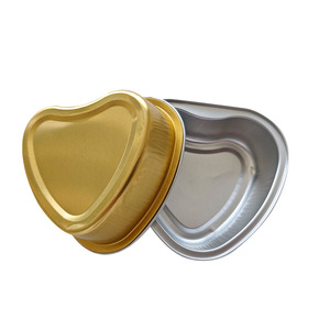 Petite moule à cupcakes jetable en aluminium 100 ml en forme de cœur, <span class=keywords><strong>plat</strong></span> à gâteau en aluminium coloré avec couvercle en plastique - Product Image 2