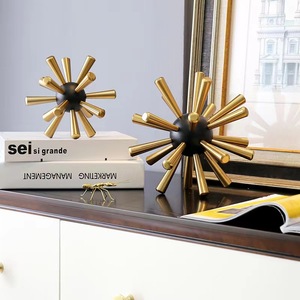 Sphères d'art dorées de luxe, accessoires pour la maison, ornements d'art <span class=keywords><strong>créatifs</strong></span> en métal, décoration d'art de table pour la maison - Product Image 2