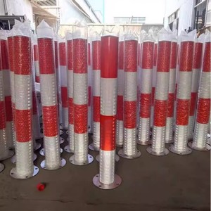 Reflective Steel Warning <b>Posts</b> Q235 Ip65 For Secure Isolation Road Safety Bollards With Flange Base - Product Image 1