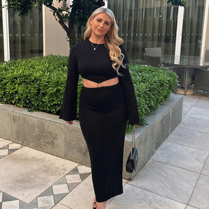 Women Knitwear Two Piece <b>Set</b> Round Neck Sweater With Slit Long Skirt Solid Color Breathable Fashionable Sexy Waist Revealing - Product Image 4