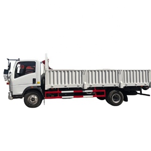 <span class=keywords><strong>Camion</strong></span> de cargaison d'exportation de HOWO 4 tonnes LHD ou RHD 4x4 4X2 1SUZU Angola 3 tonnes 4 tonnes 7 tonnes 1 camions de <span class=keywords><strong>plateau</strong></span> de cargaison d'exportation de suzu 4 tonnes - Product Image 2