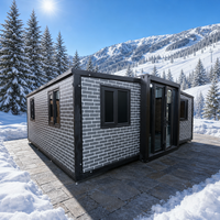 Maison conteneur modulaire pliable en panneaux sandwich d'acier de 20 pieds à double aile extensible pour l'hébergement de projets
