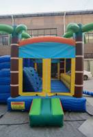 Château gonflable avec toboggan aquatique en forme de palmier, piscine, château gonflable, parcours d'obstacles, maison de saut gonflable, toboggans aquatiques