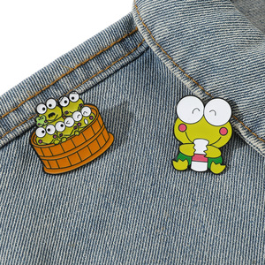 Broche créative dessin animé mignon Kero Kero Keroppi émail broche sac à dos vêtements bijoux métal Badge accessoires cadeau pour ami - Product Image 4