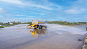 Camion-citerne Foton 4X2 de 14600L pour le nettoyage, le refroidissement et la lutte contre les incendies d'urgence – Ventes directes fabricant - Product Image 6