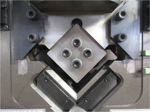 Machine De Découpe d'angle CNC Poinçonneuse de Cisaillement D'angle - Product Image 4