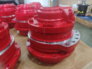 Motor de Pistón Hidráulico 05T, Desplazamiento de 380-820 ml/r, 45 MPa, para Plataformas sobre Orugas T62 T64 T66 - Product Image 4