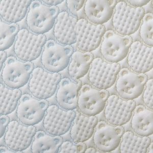 Tapis rafraîchissant d'été pour animaux de compagnie, design pliable et léger, tissu rafraîchissant respirant, housse amovible et lavable, fond antidérapant - Product Image 1