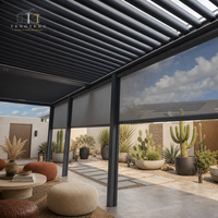 Pergola à lames orientables en aluminium écologique avec structure thermolaquée, conception étanche et résistante à la pluie pour l'extérieur
