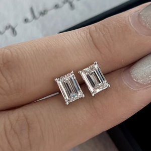 エメラルドラボダイヤモンドスタッドイヤリング1ct各プロング設定14kゴールド - Product Image 1