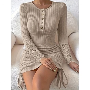 Vestido de Suéter Casual de Verano para Mujer, Cuello Redondo, Sexy, a Rayas, de Punto, con Encaje Floral, Largo Midi, Servicio OEM Personalizable para la Moda de Otoño - Product Image 3