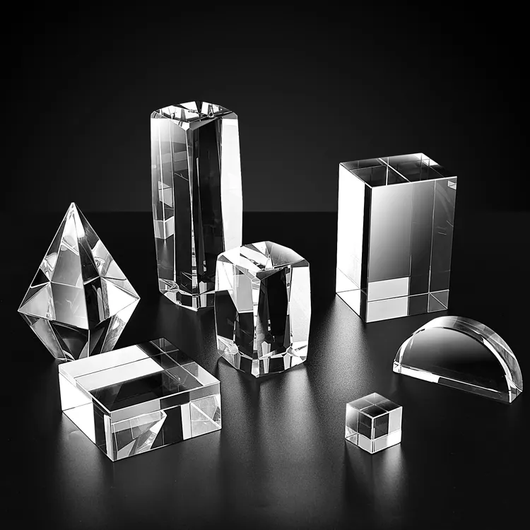 Brilhando Personalizado 3D gravura a laser K9 cristal cubo vidro decoração Reunião presentes cristal artesanato