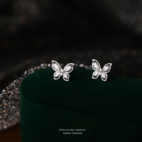 Boucles d'oreilles papillon design à la mode en argent sterling plaqué or zircon cubique boucles d'oreilles papillon pour les filles