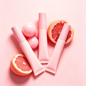Brillo Labial Hidratante con Péptidos, Tinte Labial para Labios Suaves e Hidratados, Acabado con Brillo Natural - Product Image 1