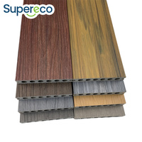 Planche de terrasse composite bois-plastique co-extrudée moderne et écologique, imperméable et lisse, pour jardin et piscine
