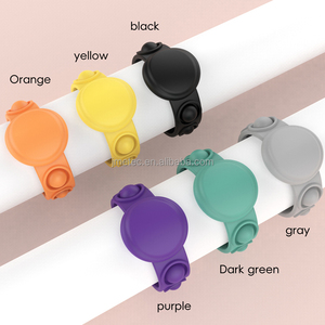 Bán Buôn Trẻ Em Không Thấm Nước Tình Yêu Chống Mất Tracker Dây Đeo Silicone Bong Bóng Chống Mùa Thu Dây Đeo Cổ Tay Airtag Vòng Đeo Tay Trường Hợp - Product Image 4